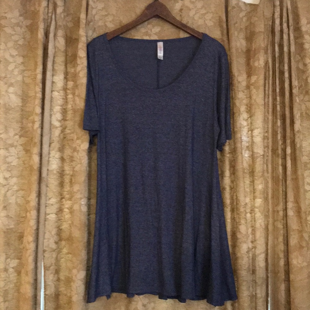 Medium Lularoe Perfect T Heathered Blue